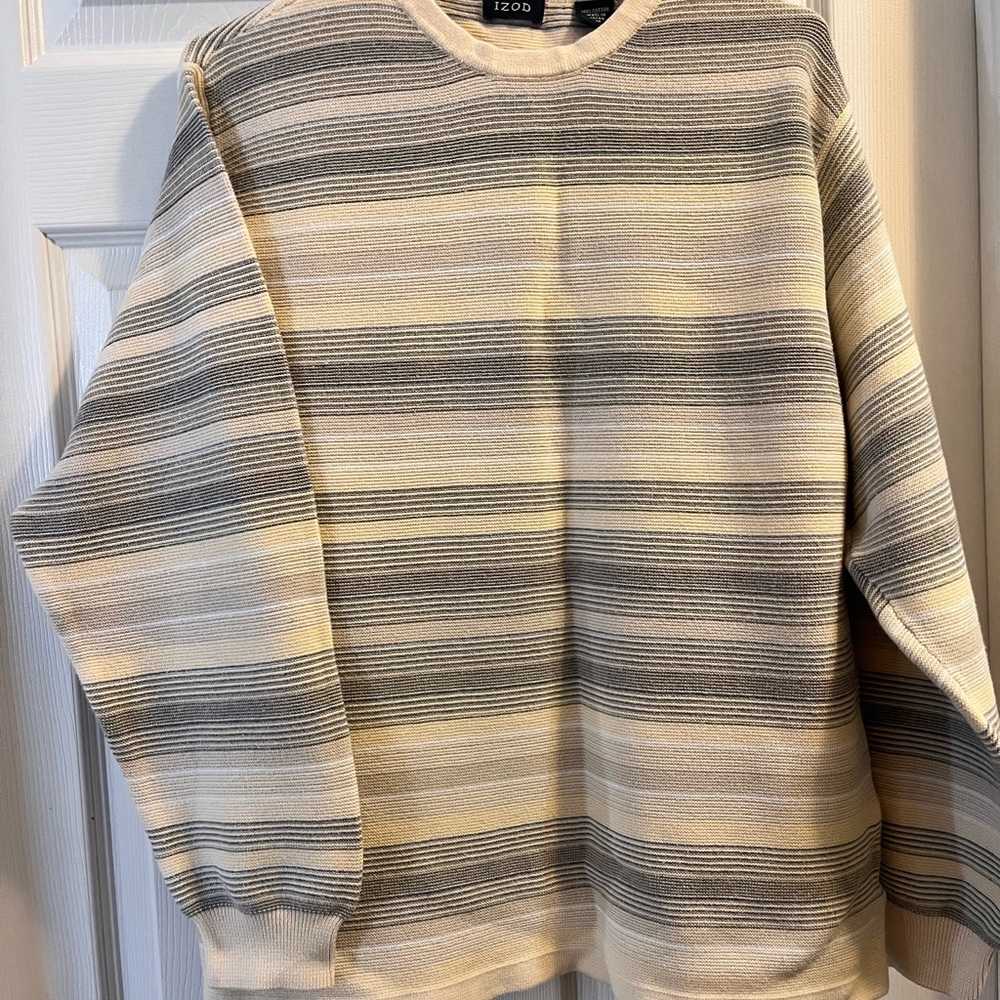 Izod Men's Crewneck Sweater - Gray and Cream Stripes